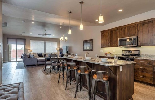 Santa Clara Condo | 82| Crescent Cove in St George near Resort Waterpark