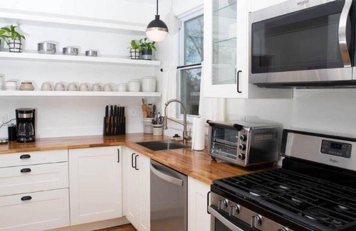 Earlewood House | 83 m² House ∙ 2 bedrooms ∙ 5 guests