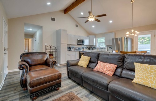 University Hills and Windsor Park House | 87 m² House ∙ 2 bedrooms ∙ 6 guests