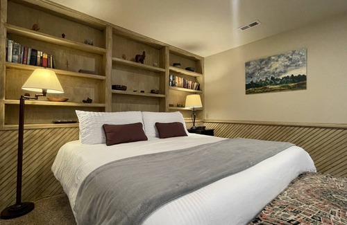 Fort Collins Apartment | 88 m² Studio flat ∙ 1 bedroom ∙ 2 guests