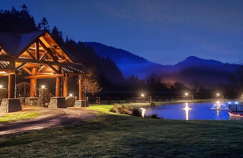 Port Orford Other | 929 m² Accommodation ∙ 4 bedrooms ∙ 12 guests