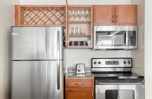 Ballpark Apartment | Amazing LoDo 2BR w/ W/D, Roof & Gym, nr Coors Field, by Blueground