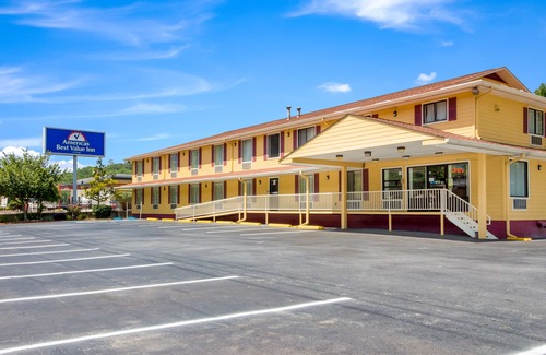 Clayton Hotel | Americas Best Value Inn - Clayton