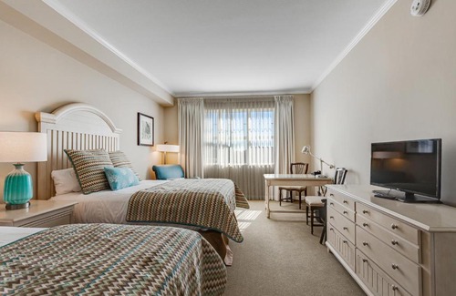 Isle of Palms Hotel | B317 Residence at Sweetgrass