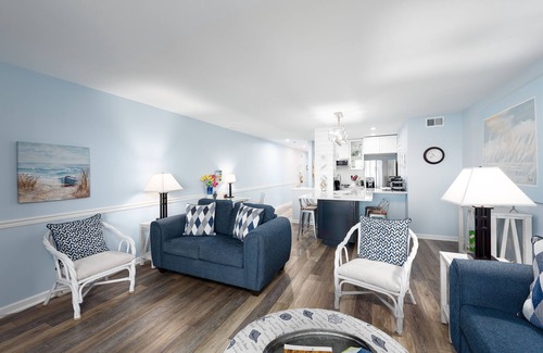 Seabrook Island Villa | Beach Decor! Recently Updated! Gorgeous Sunsets on Pelican Beach! Walk to Pools! Amenity Cards!