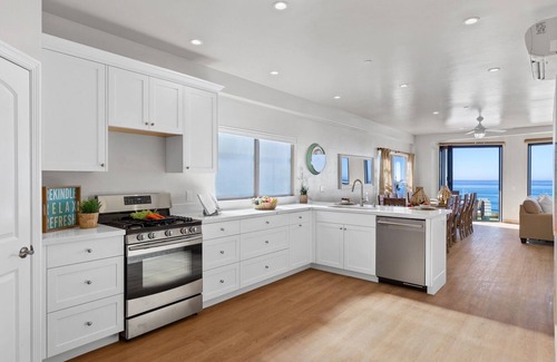 South Oceanside House | Beach View Pet Friendly Home with a Spa Pe-1724