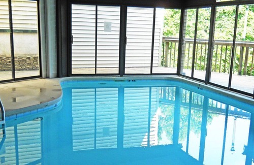 Chalet Village Apartment | Beautiful 2 bedroom unit at resort, sleeps 6