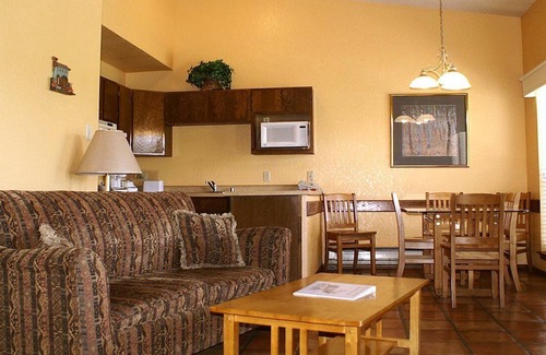 Alto Apartment | Beautiful 3 bedroom unit at resort, sleeps 8