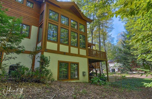 Boyne Falls Condo | Beautiful Condo Located In Disciples Village, Sleeps Up To 16 - Unit 390