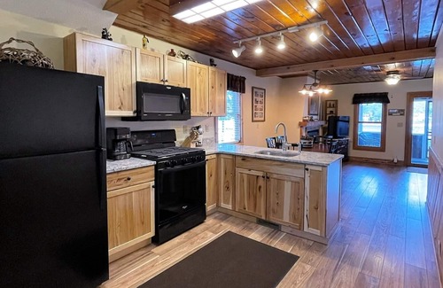 St Germain House | Beautiful lakefront cabin w/stunning lake views