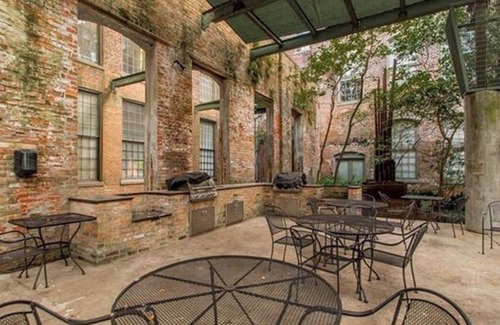 Arts/Warehouse District Condo | Beautiful penthouse unit in the warehouse district of New Orleans