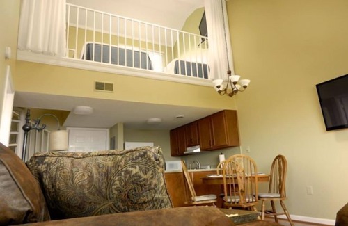 Chalet Village Condo | Beautiful Smoky Mtn Condo BestViews Hotub WIFI
