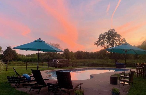 Pipersville Bed & Breakfast | Bed and breakfast ∙ 2 guests