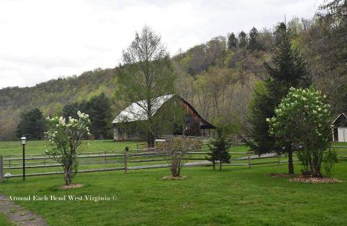 Davis Bed & Breakfast | Bed and breakfast ∙ 3 guests