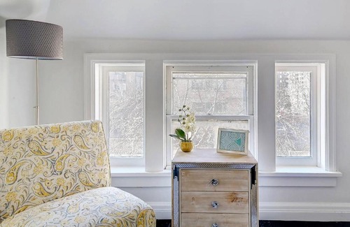Uptown Apartment | Best hidden gem in Denver! Heart of Cap Hill!!
