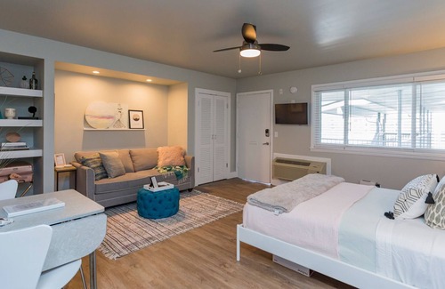 Eighth Avenue Apartment | Boho Inspired Condo in the Heart of Nashville!