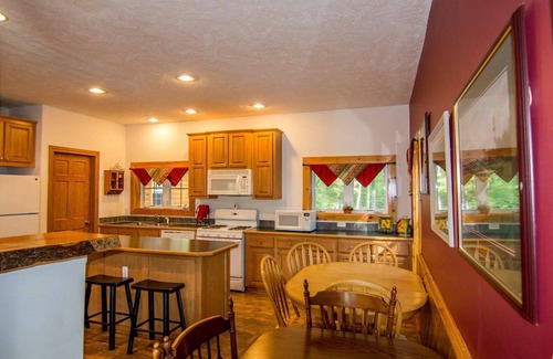 Boyne City House | Boyne Mountain Log Home