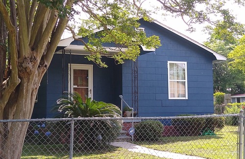 North Charleston House | Charleston "Home-Away-from-Home" - Close to All Major Attractions!