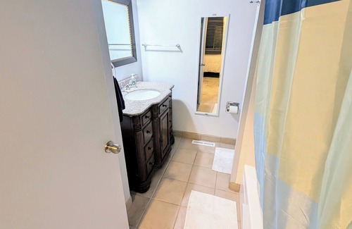 South Westminster Condo | Charming 2-bedroom condo with AC and WiFi in wonderful Arvada