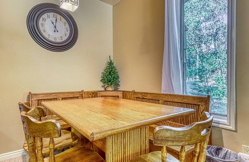 Brian Head Condo | Charming, cabin-like setting with great mountain views and ski access!