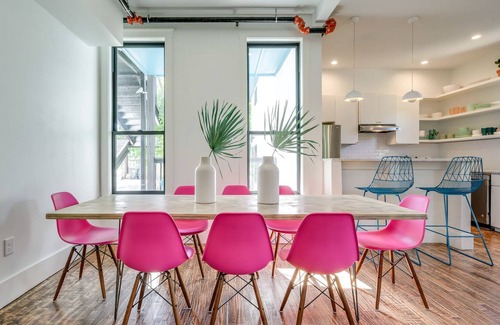 West End House | Chic Colorful Studio with Free WiFi & Partial AC - Walkable Downtown Location