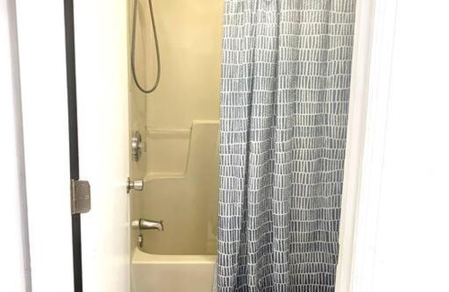 Downtown Nashville Apartment | Classic 2-Bedroom Condo w/Free Parking