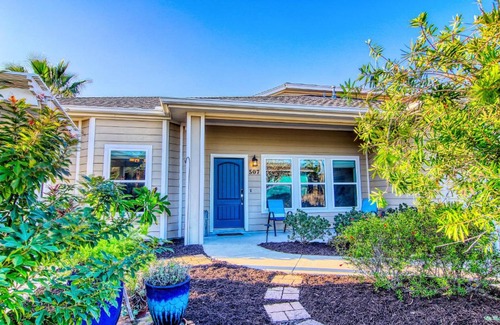 Old Town House | Cotter Coastal Retreat