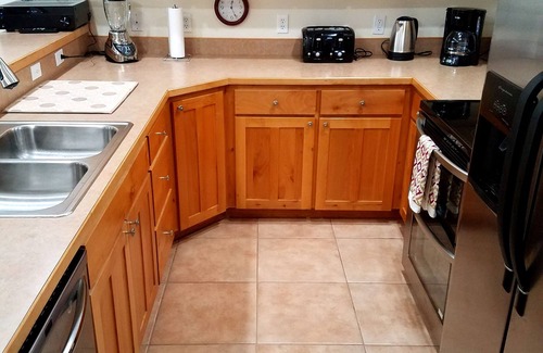 Moab South Valley House | Desert Getaway features 3 bed, 2.5 bath, 2 car garage & close to pool! Condo 5A7