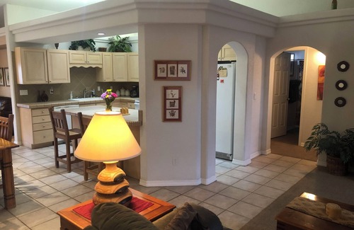 Lake Havasu City House | DISCOUNTED FOR END OF SUMMER RELAX AND ENJOY YOUR PRIVATE POOL, PATIO & TIKI BAR