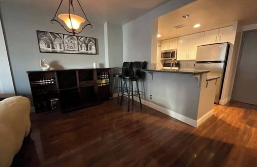 Ballpark Condo | Downtown Larimer Square with amenities!