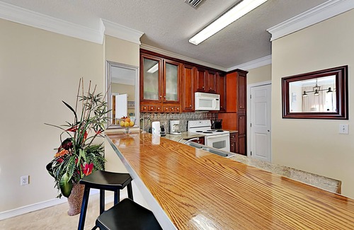 Frangista Beach Condo | Emerald Waters #104 | Easy Walk to the Beach!