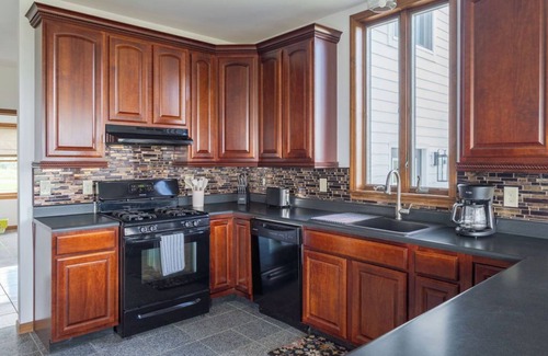 Cornwallville House | EPIC mountain views close to Windham