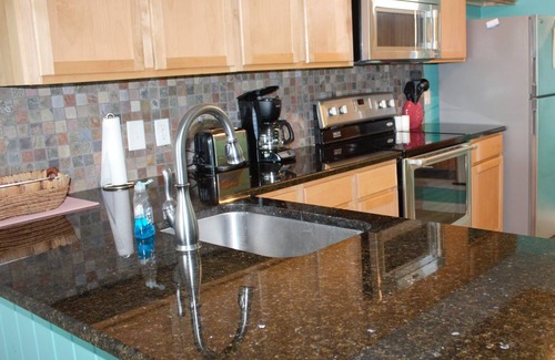 Orange Beach East Condo | Fall at the beach-doesn’t get any better !