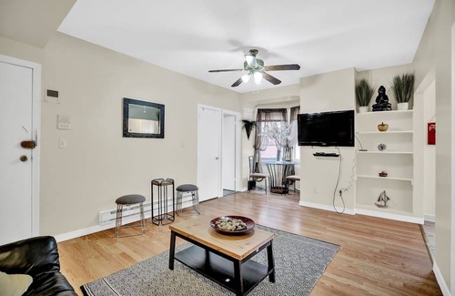 Gayborhood Apartment | Find tranquility & at this lovely apartment located in the heart of Center City Philadelphia