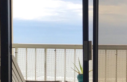 Galveston Condo | FLIP-FLOP PARADISE-OCEANFRONT-PELICANS AERIE-EAST BEACH