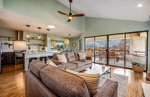 Wapato Point House | Fully renovated townhome with private hot tub, deck, shared pool, & fast WiFi