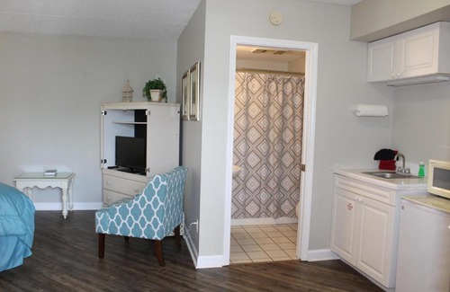 Gatlinburg Apartment | Gatlinburg Chateau Condo 3B