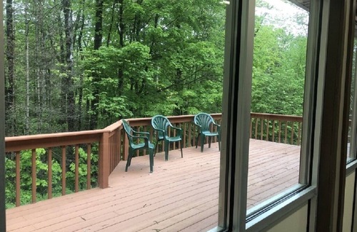 North Creek House | Gore Mnt. Adirondack 6A ski resort for rent