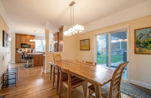 Hood River House | Gorgeous, Views, Perfect Hood River Getaway!
