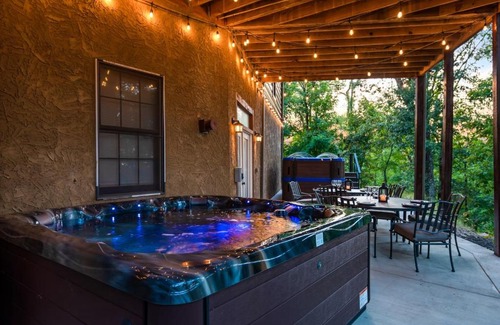 Pigeon Forge House | Grand Mountain Getaway Home