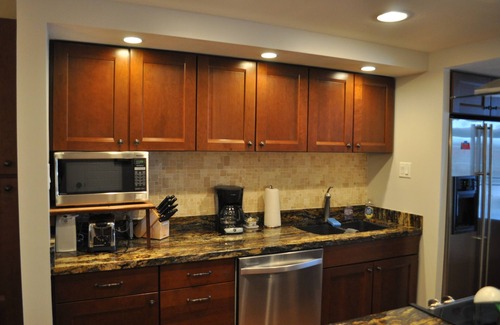 North Park City Condo | GREAT LOCATION! ON FREE BUS ROUTE, POOL TABLE, & grocery is across the street!