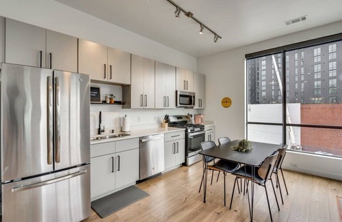 The Gulch Condo | Gulch Apt: Pet-Friendly Home with Gym, Garage