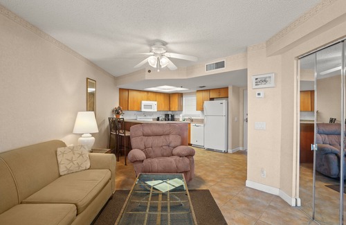 St. Pete Beach Condo | 🌴 Gulf View Condo — Gulf Strand Resort, St. Pete Beach