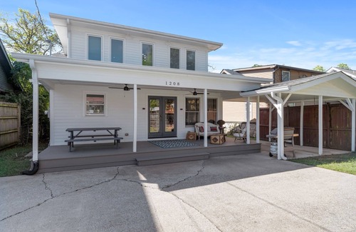 12 South House | Heart of 12th South - 1 bed, 1 bath Cozy Suite in Nashville