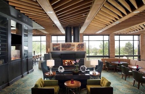 Englewood Hotel | Hilton Denver Inverness