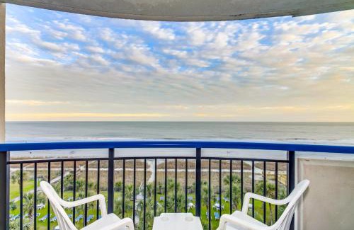 Myrtle Beach Apartment | Hosteeva Oceanfront Boardwalk Beach Resort with Balcony
