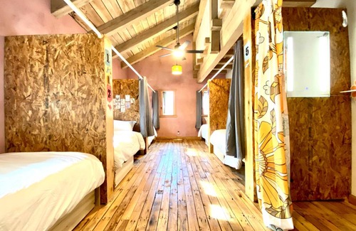 Summersville Hostel | Hostel ∙ 8 guests