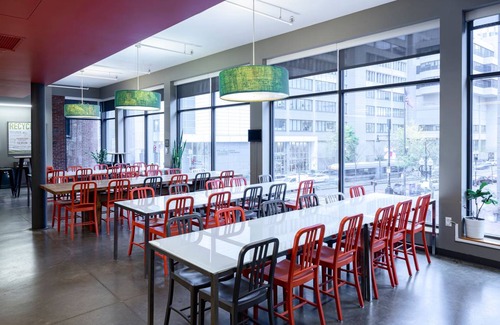 Theatre District Hostel | Hostel ∙ 9 guests