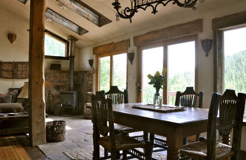 Nederland House | House ∙ 2 bedrooms ∙ 4 guests