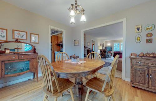 Estes Park House | Hummingbird Hideout